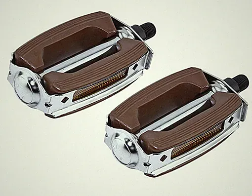 ABSOLUTE BICYCLE KRATE RUBBER PEDALS IN BROWN/CHROME COMPATIBLE WITH 1/2 CRANK.