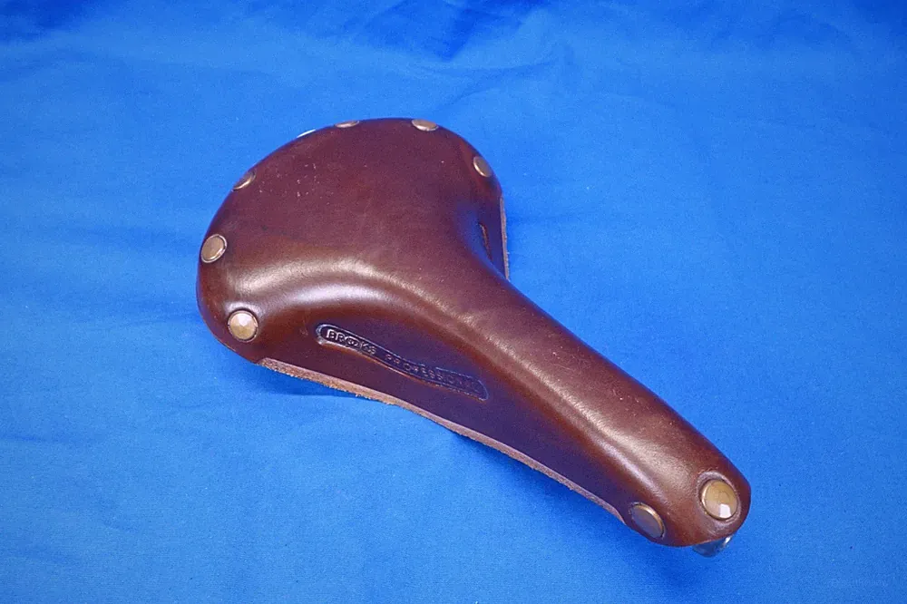 Brooks Standard Professional Leather Bike Saddle, Bicycle Seat - Brown