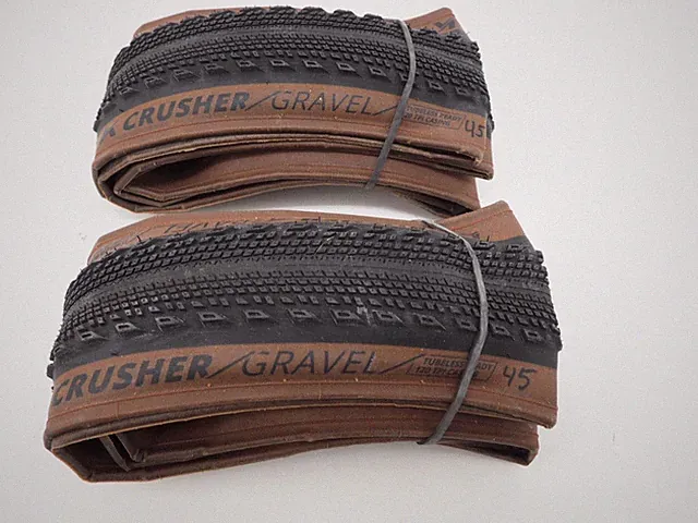 New! Kenda Crusher CSK 700x45c Tubeless Gravel Bike Race Tire Brown Pair