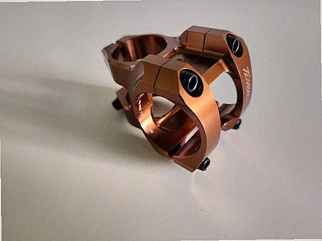 Raceface Turbine 35mm 32mm Length Kash Money Bronze Stem