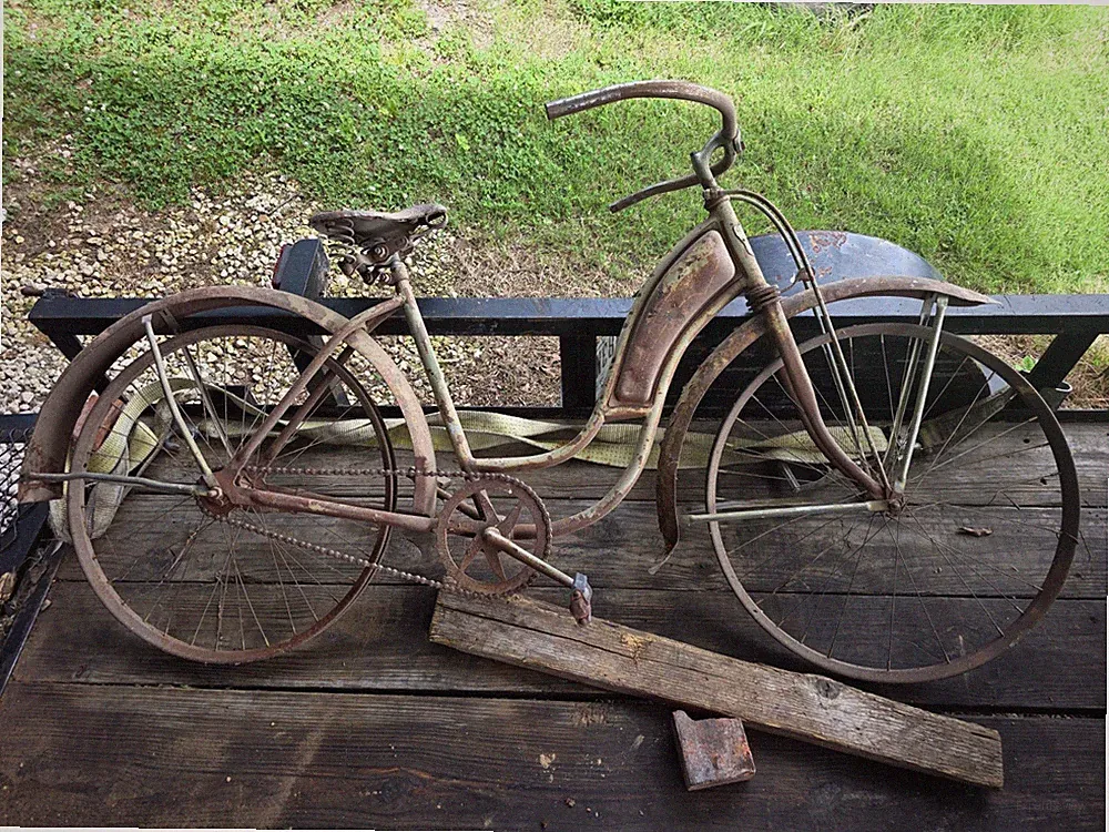 Vintage Cruiser Bicycle - Brown