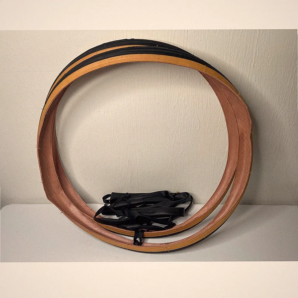 YUNSCM Bike Tires 27x1 1/4 Road Bicycle Brown 2-Pack New P1036-09 Gumwall 32-630